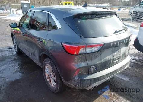 2022 Ford Escape Se z USA, uszkodzony, nr VIN 1FMCU9G62NUB45567